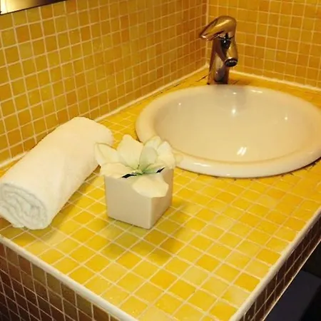 Appartamento Cozy 5 Luxembourg Garden Aldaro *